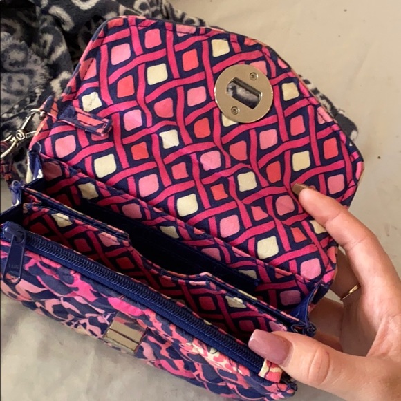 vera bradley wristlet wallet - Picture 2 of 2